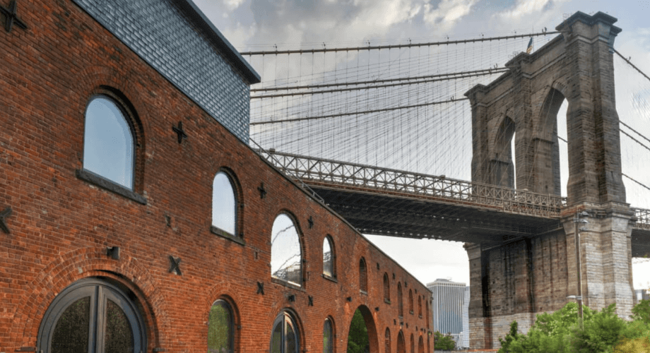 Brooklyn-Bridge-Park-Waterfront-Living